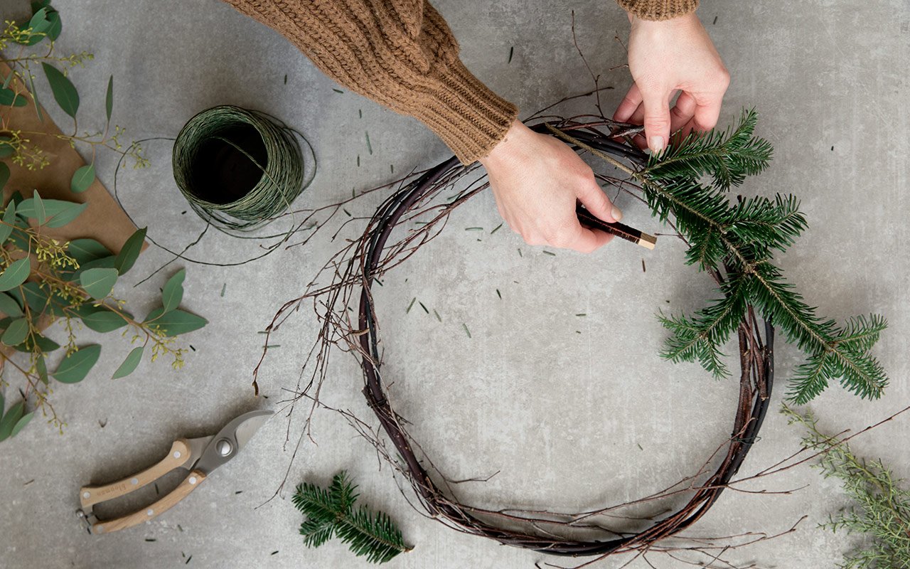 DIY: Weihnachtskranz-Deko für Dein Zuhause